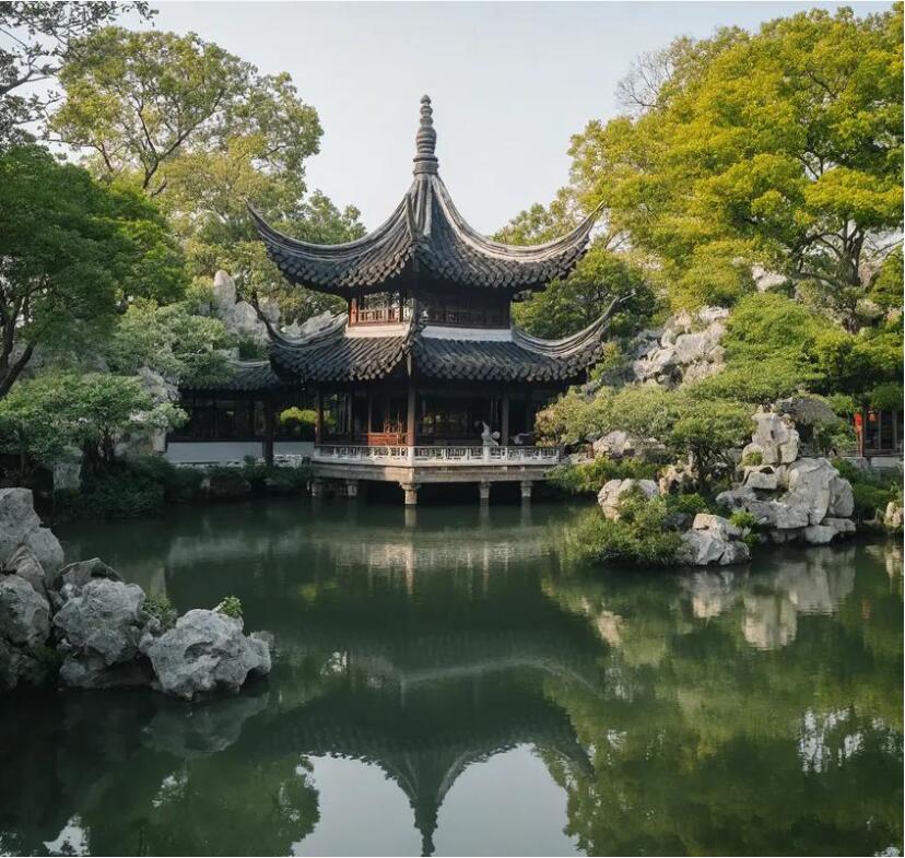 雨山区唯一建筑有限公司